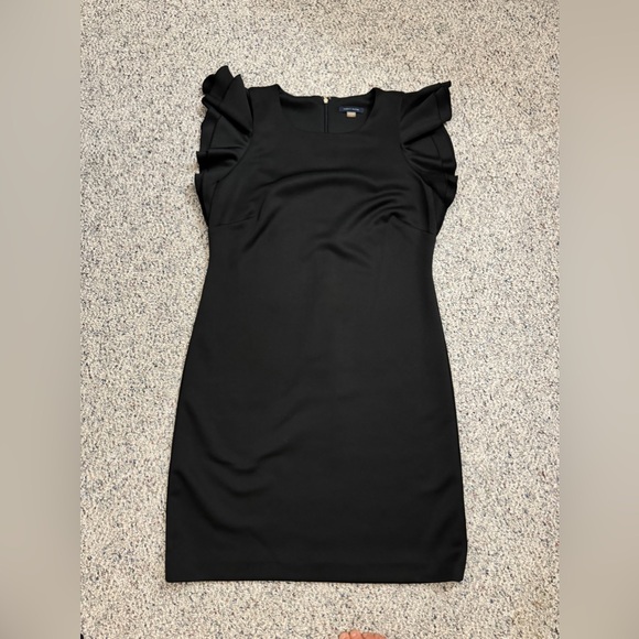 Tommy Hilfiger
Scuba Crepe Flutter-Sleeve Sheath Dress - Picture 9 of 11